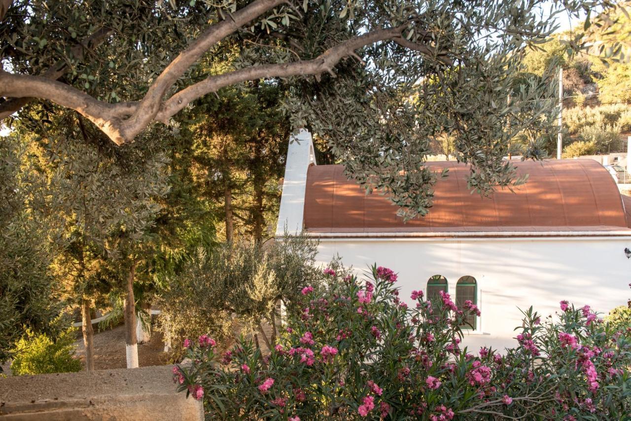 Myrties Boutique Apartments מראה חיצוני תמונה