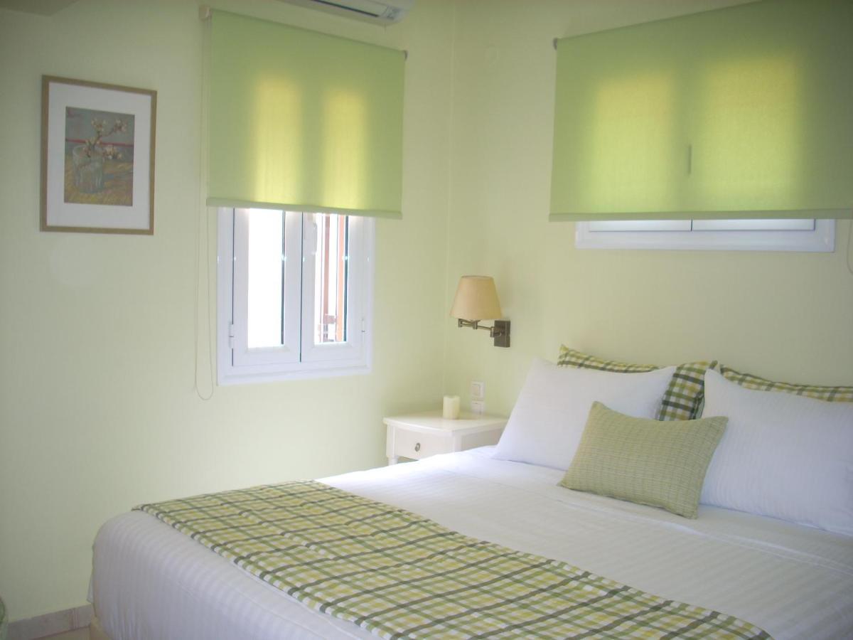 Myrties Boutique Apartments מראה חיצוני תמונה