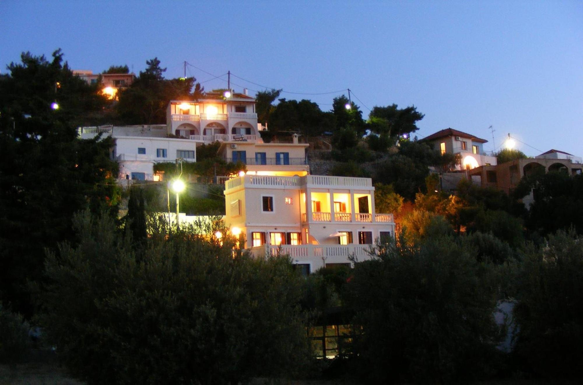 Myrties Boutique Apartments מראה חיצוני תמונה